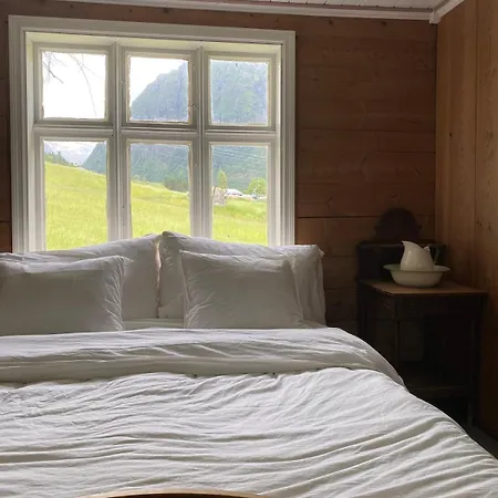 別荘 Charming House In Sunndal