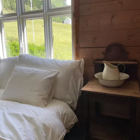 Charming House In Sunndal Bondhus